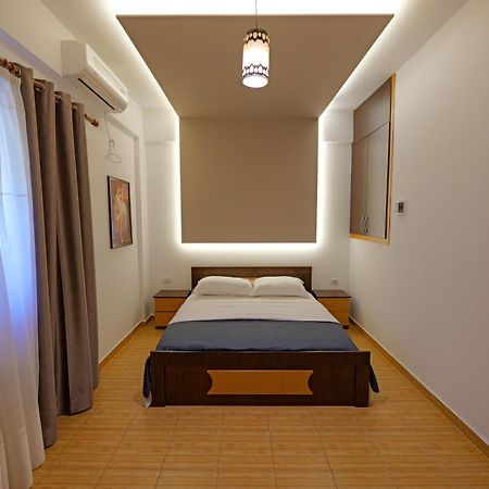 Hotel En Ad Ksamil Esterno foto