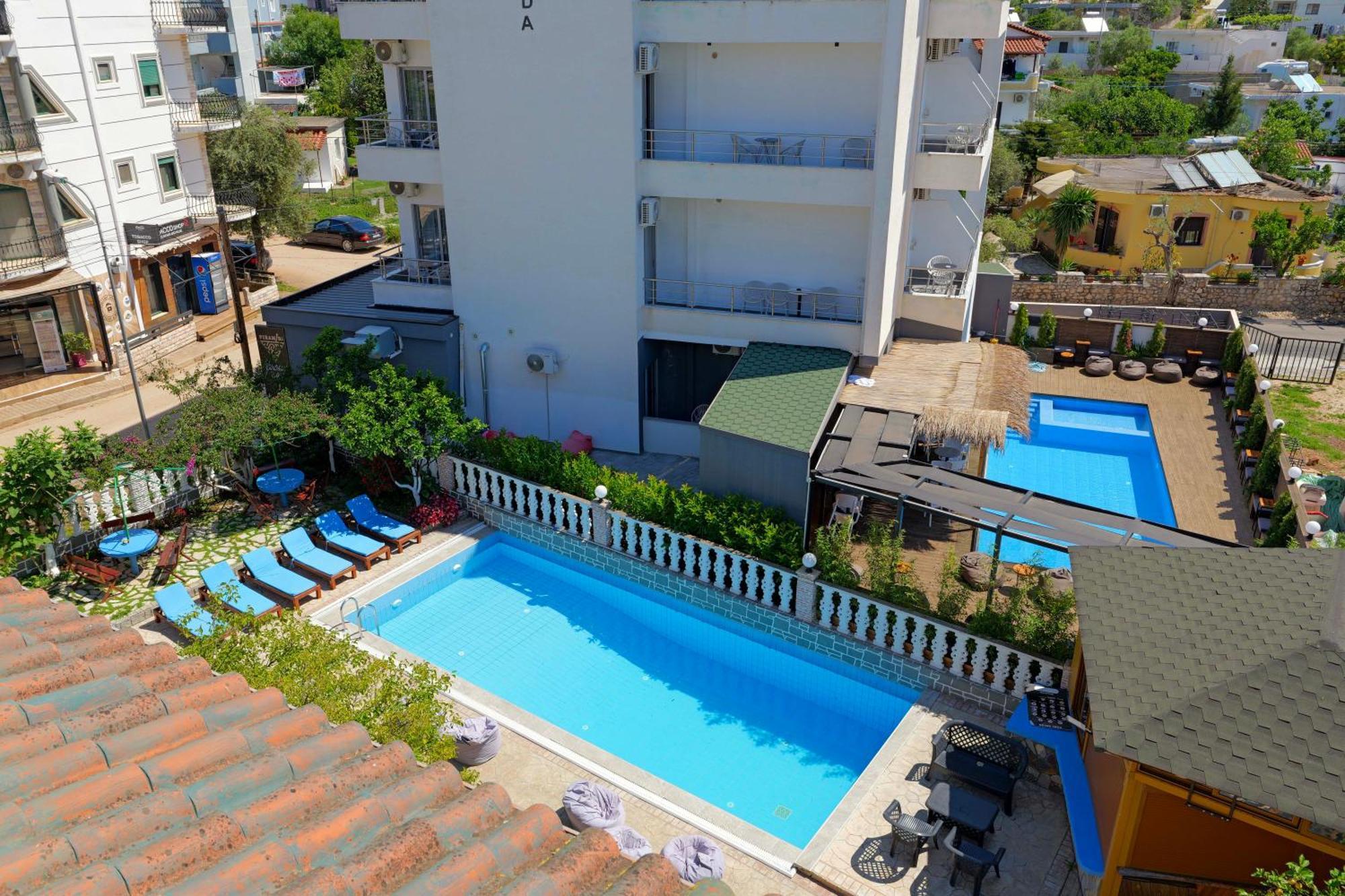 Hotel En Ad Ksamil Esterno foto